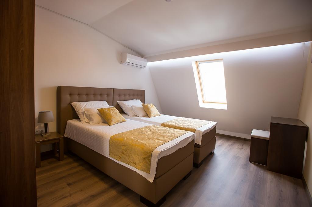 טוזלה Heartland City B&B מראה חיצוני תמונה